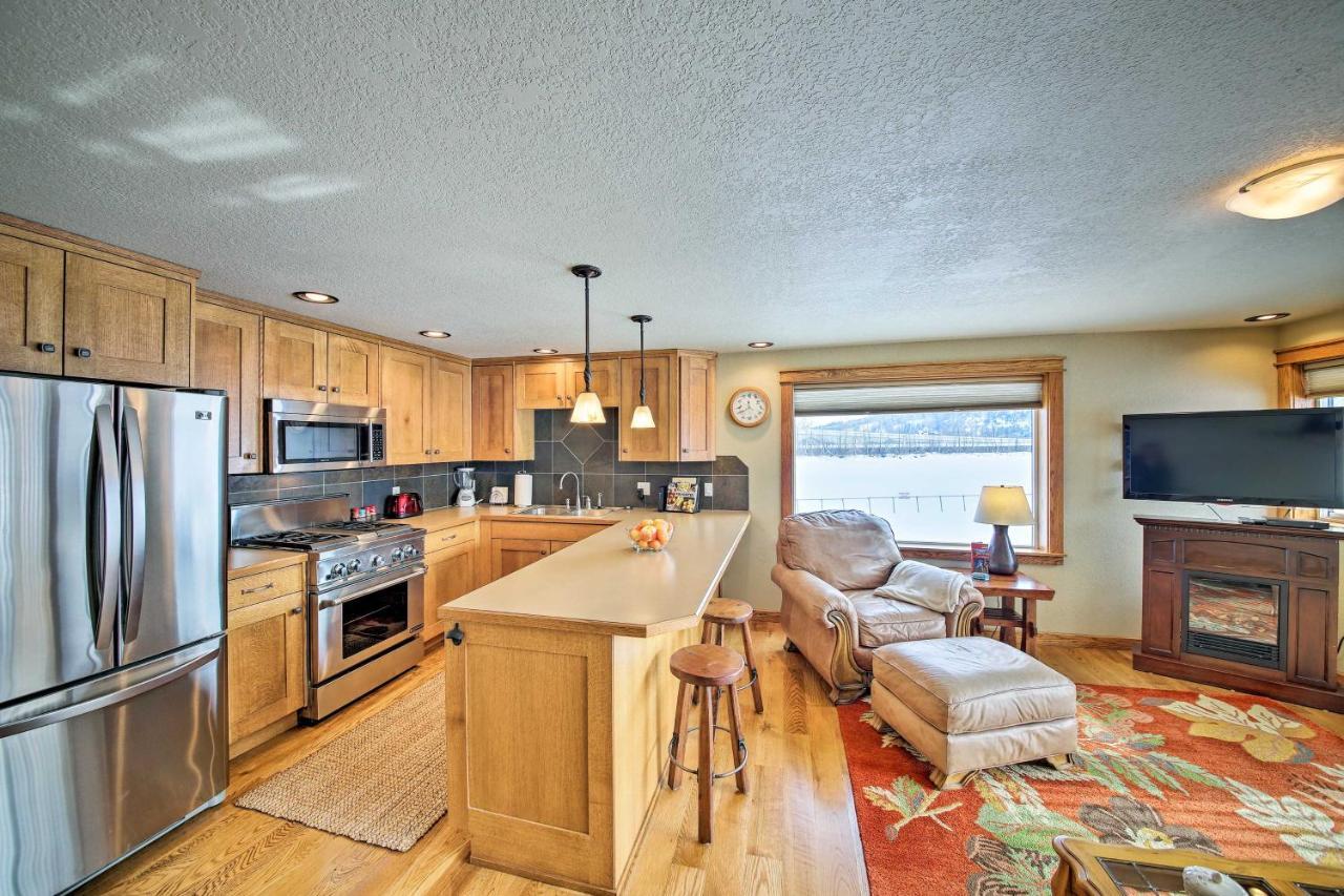 Lake Pend Oreille Condo With Porch And Mountain View! Sandpoint Exteriér fotografie